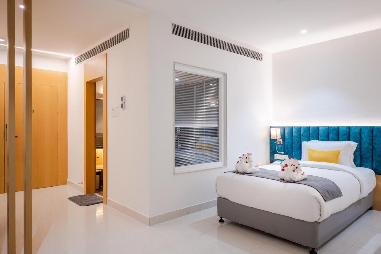 Clubway Grand A Boutique Hotel Jorhāt المظهر الخارجي الصورة