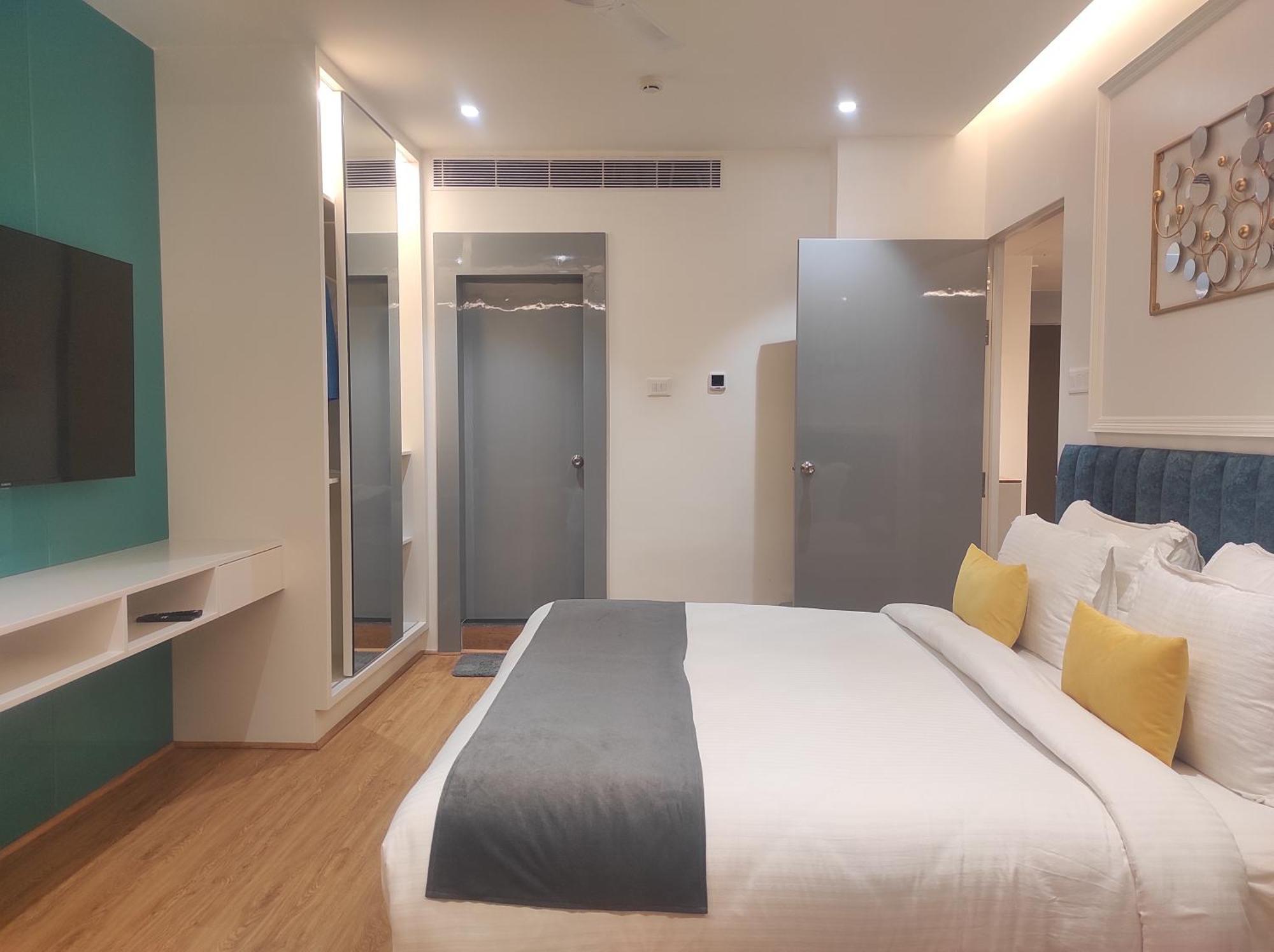 Clubway Grand A Boutique Hotel Jorhāt المظهر الخارجي الصورة